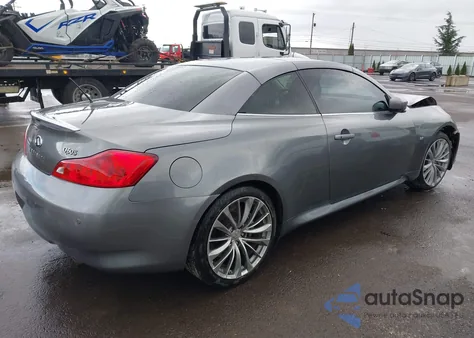 2015 Infiniti Q60 из США, поврежденный, VIN JN1CV6FEXFM810132